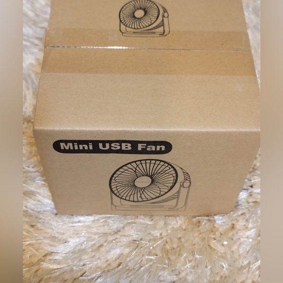 Mini USB Portable Fan - Picture 4 of 5